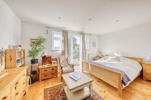 Bedroom- click for photo gallery